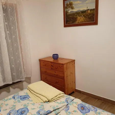 K&zs Lägenhet Balatongyörök